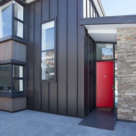Dungarvon Street Apartments Wanaka Exteriör bild