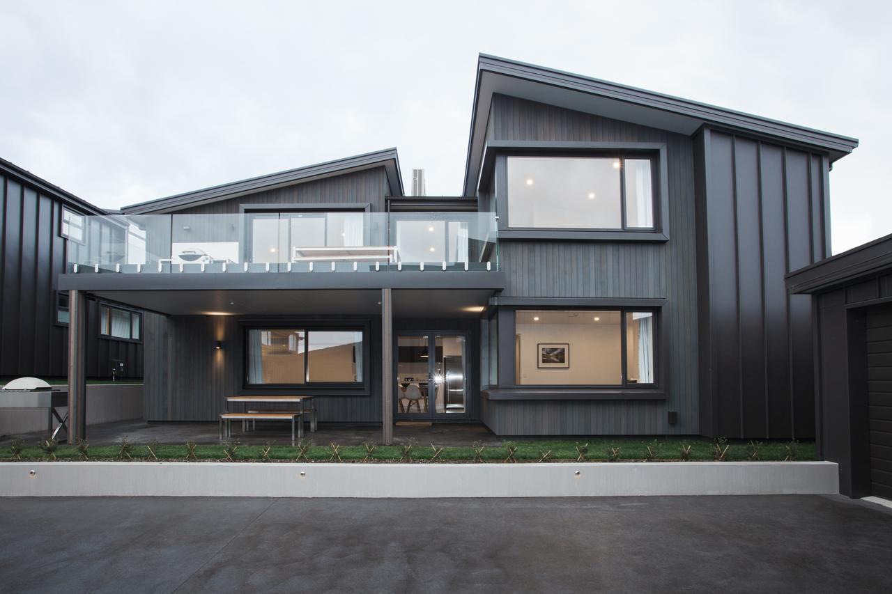 Dungarvon Street Apartments Wanaka Exteriör bild